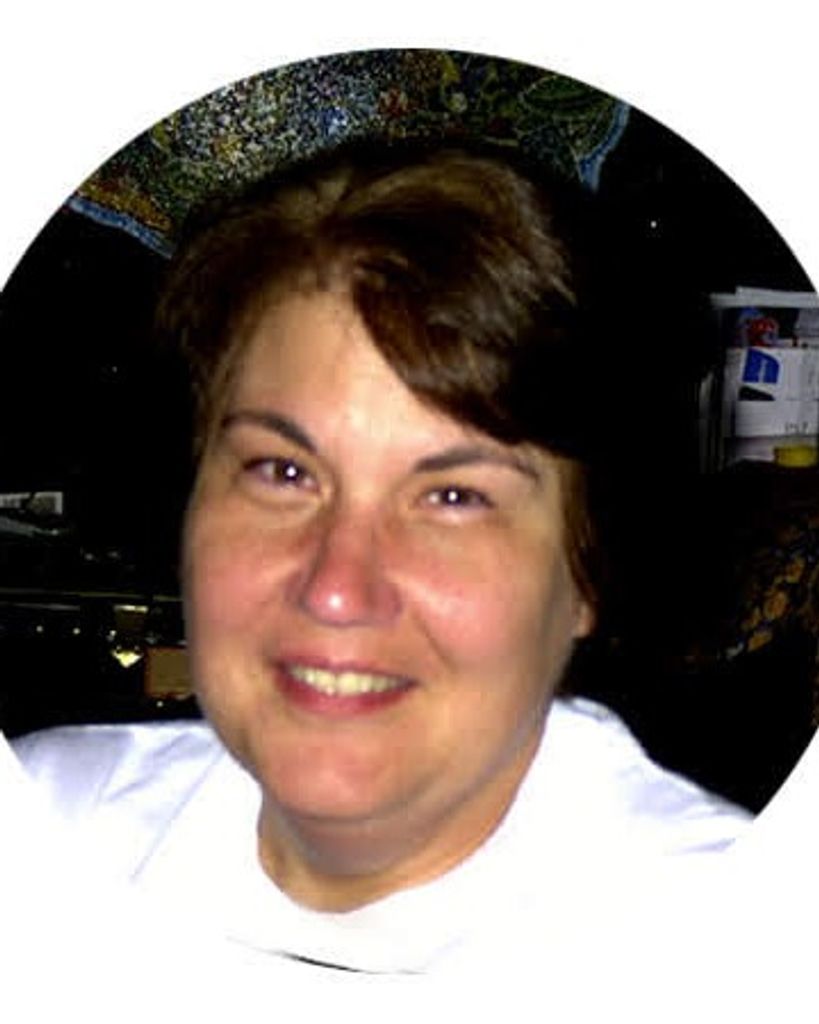 Suzanne Marion Topolewski Profile Photo