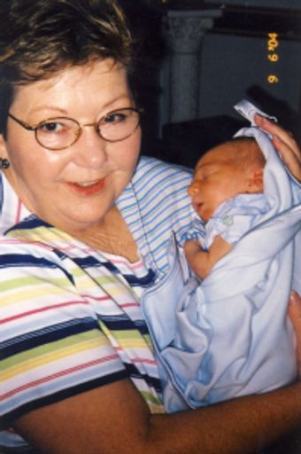 Linda Louise Blackmon photo gallery thumbnail 17 of 35