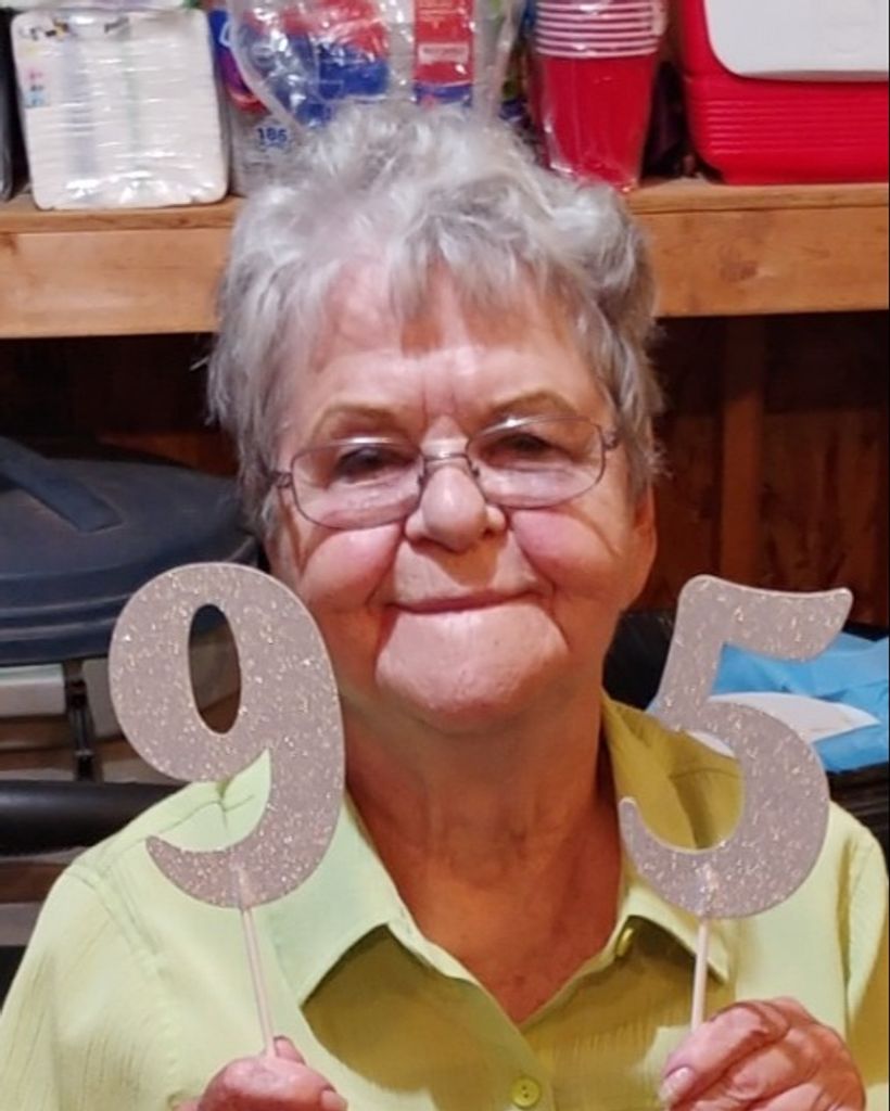 Helen Hughes Profile Photo