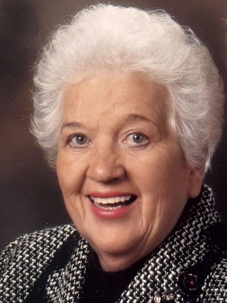 Elaine Edwards Profile Photo