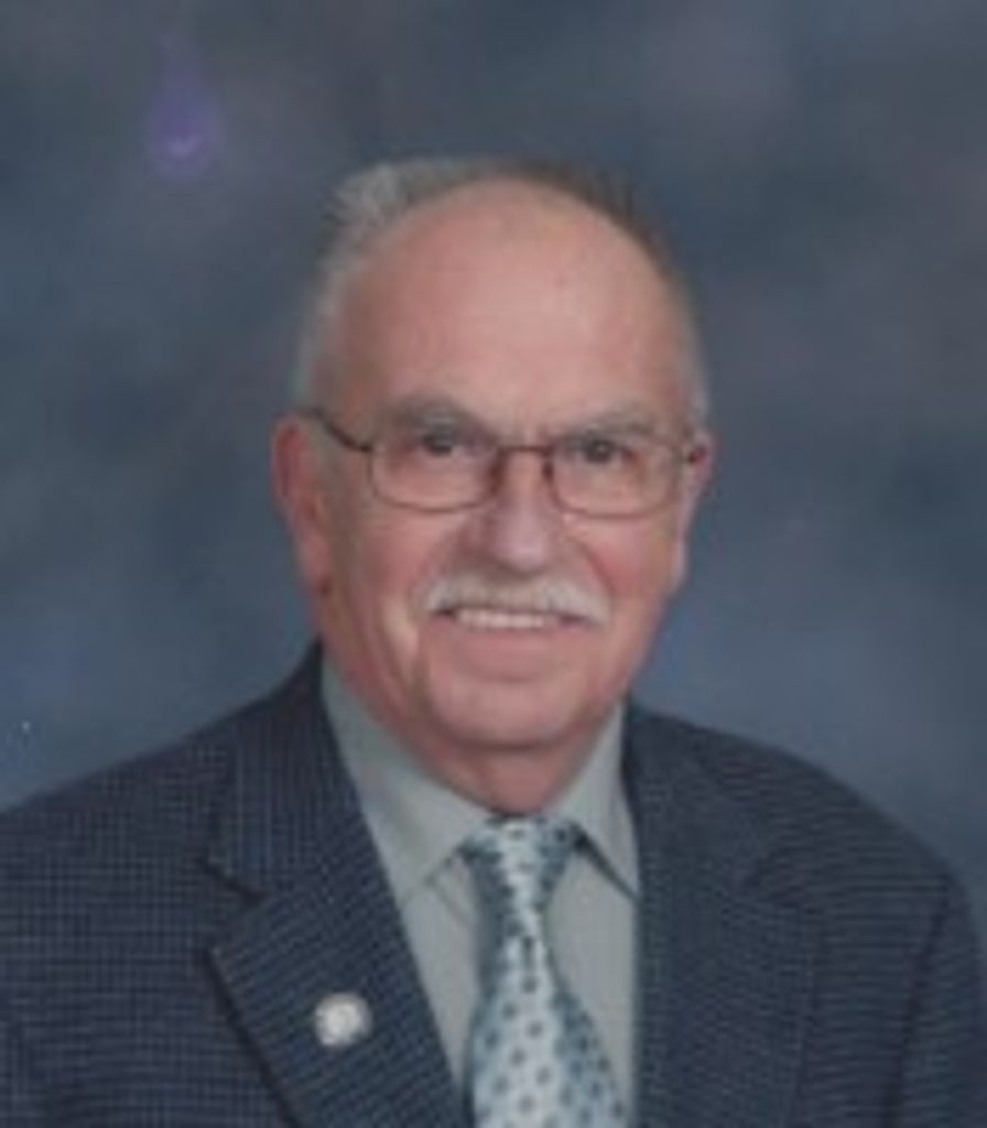 Roy Petzold Profile Photo