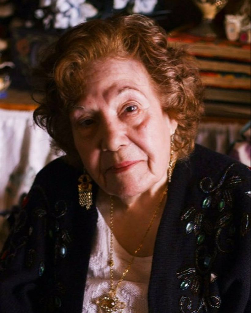 Lucinda Maria Resendes