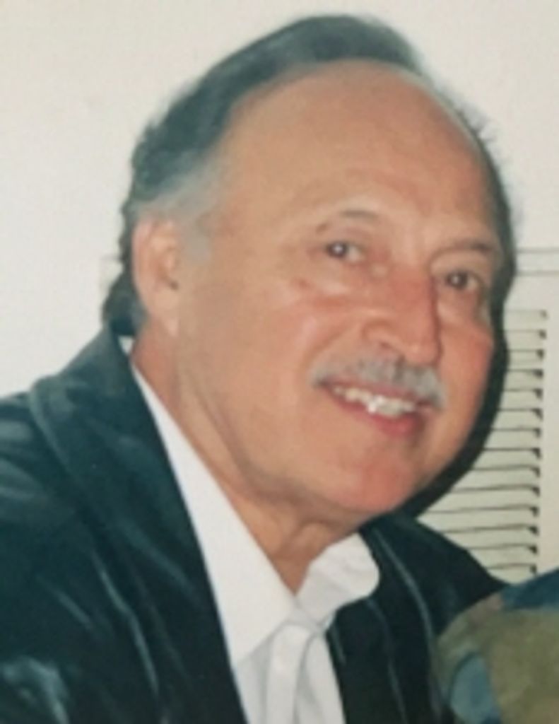 Wenceslao Castellanos Profile Photo