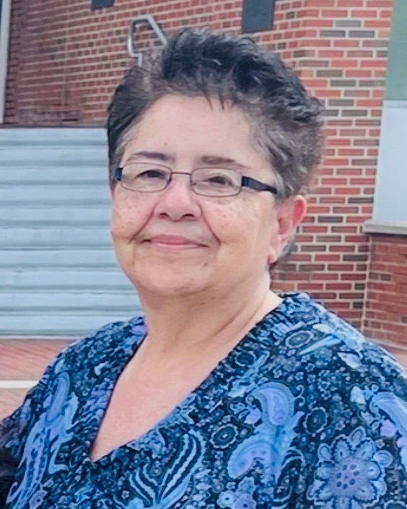 Linda Corona Profile Photo