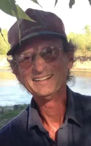 Dwight Moore Profile Photo