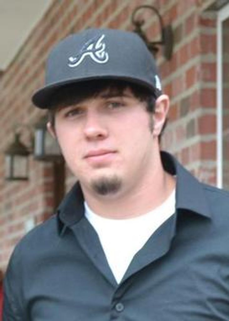 Tyler Mark Fontenot Profile Photo