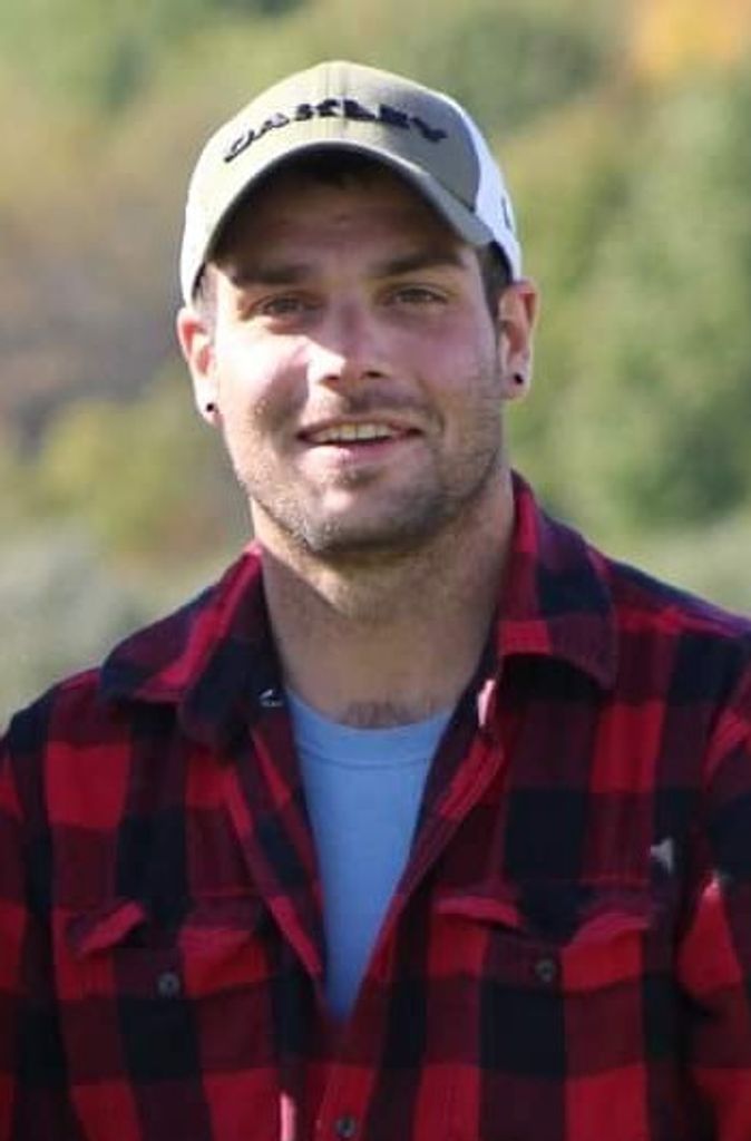 Justin E. Ricketts