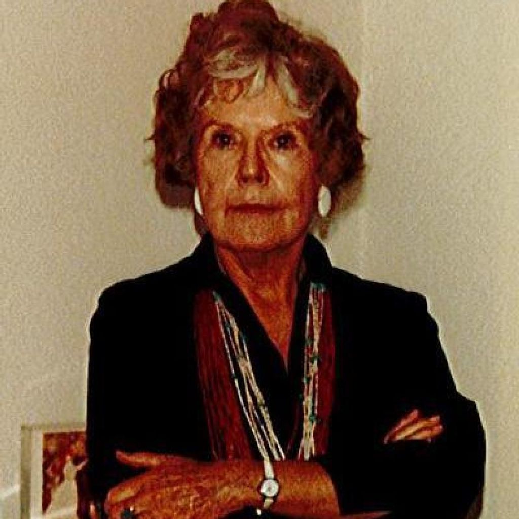 Elaine Thomas