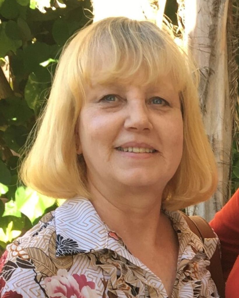 Joan "Jo" Louise Mead