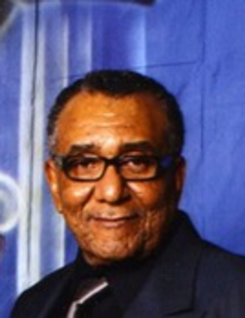 Arnett Hunt