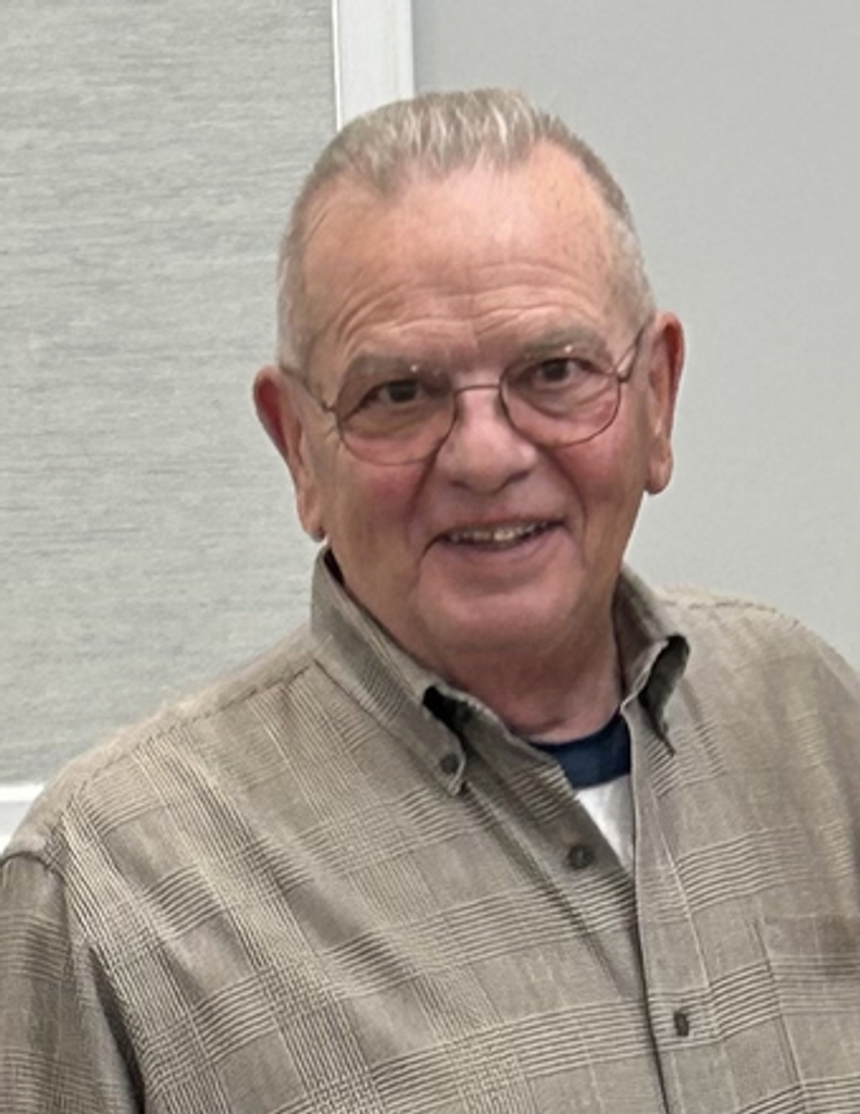 Thomas Powers Profile Photo
