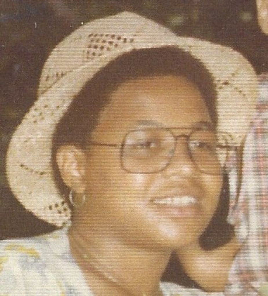 Justine Bacon