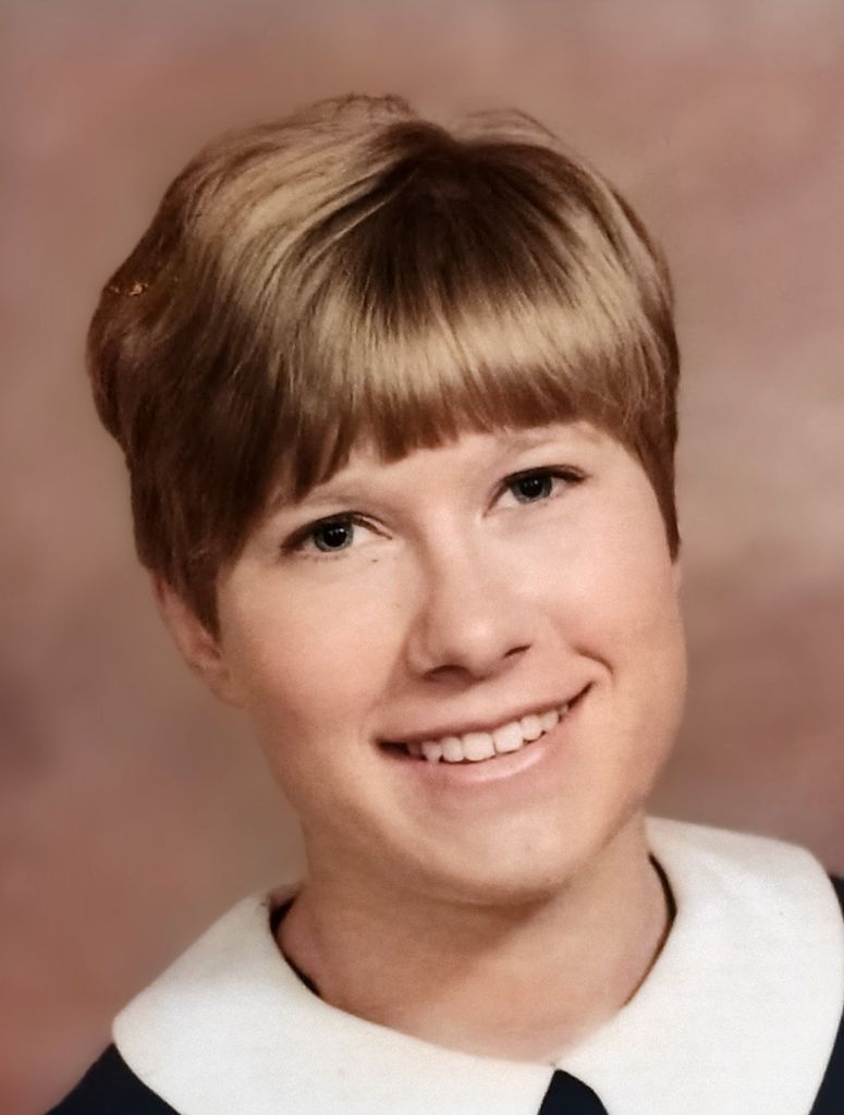 Elaine Marie DeMoss Profile Photo