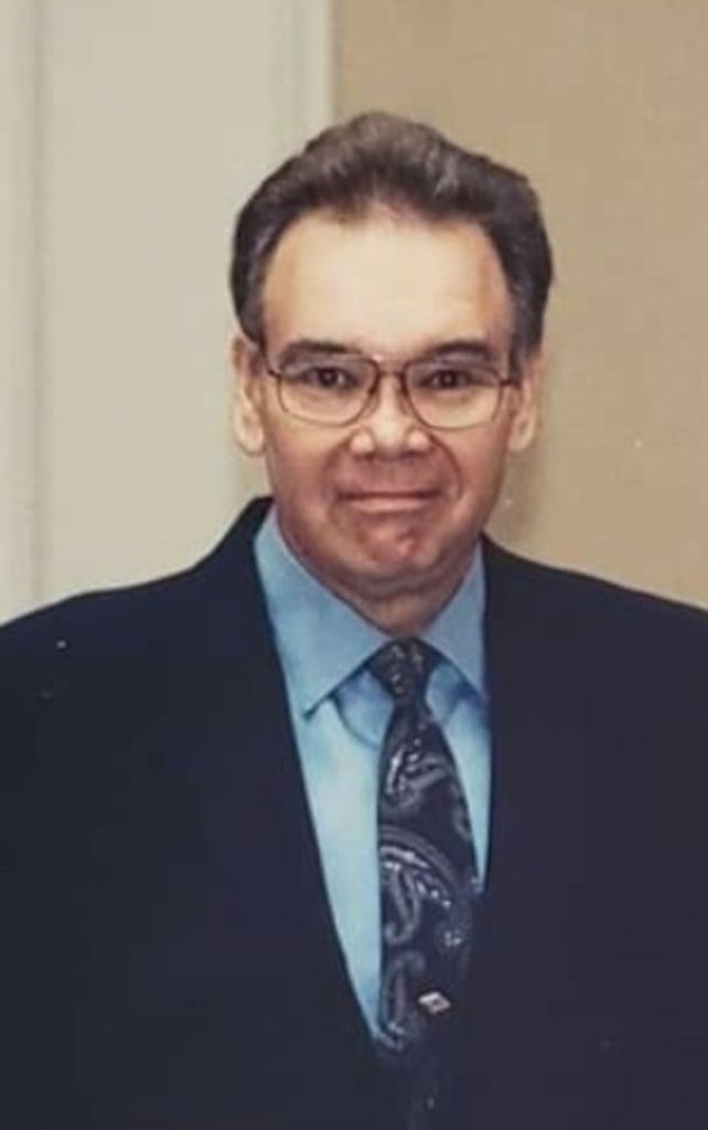 William J Kalinec