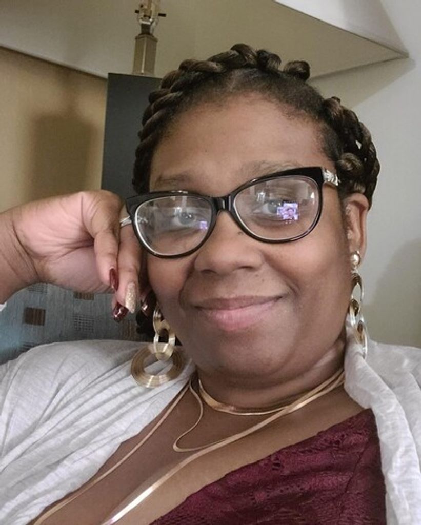 Taiesha Renne Seaton Profile Photo