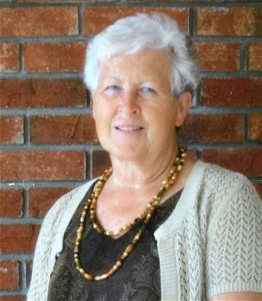 Lucille Norton (Lewis)