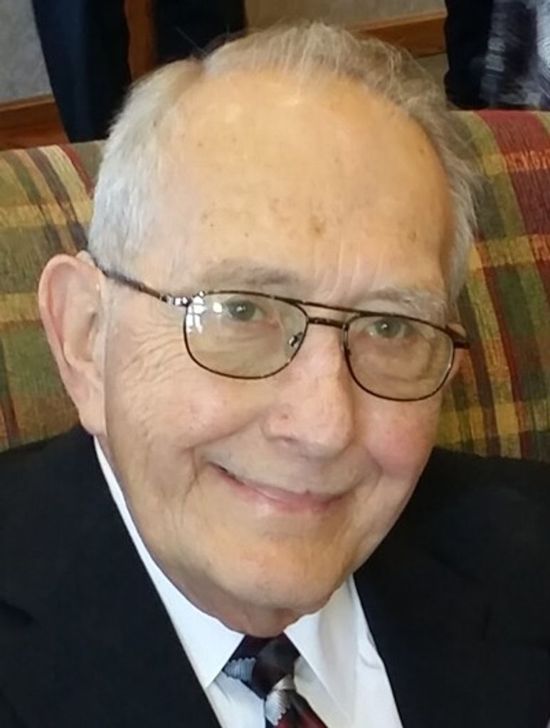 Louis Ray Schlosser Profile Photo