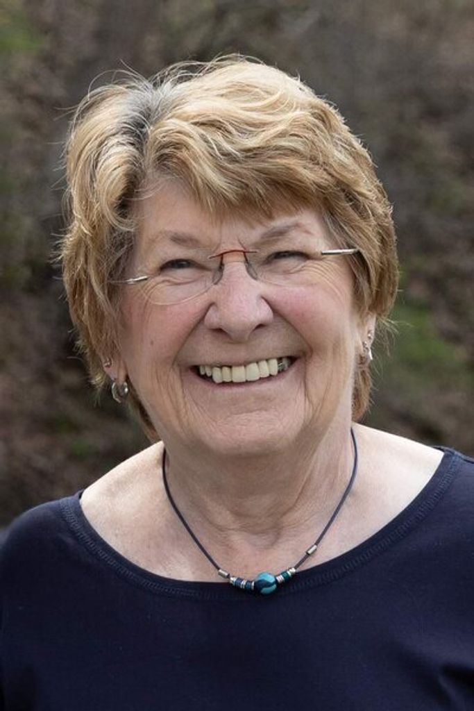 Mary Kay Lawrence Profile Photo