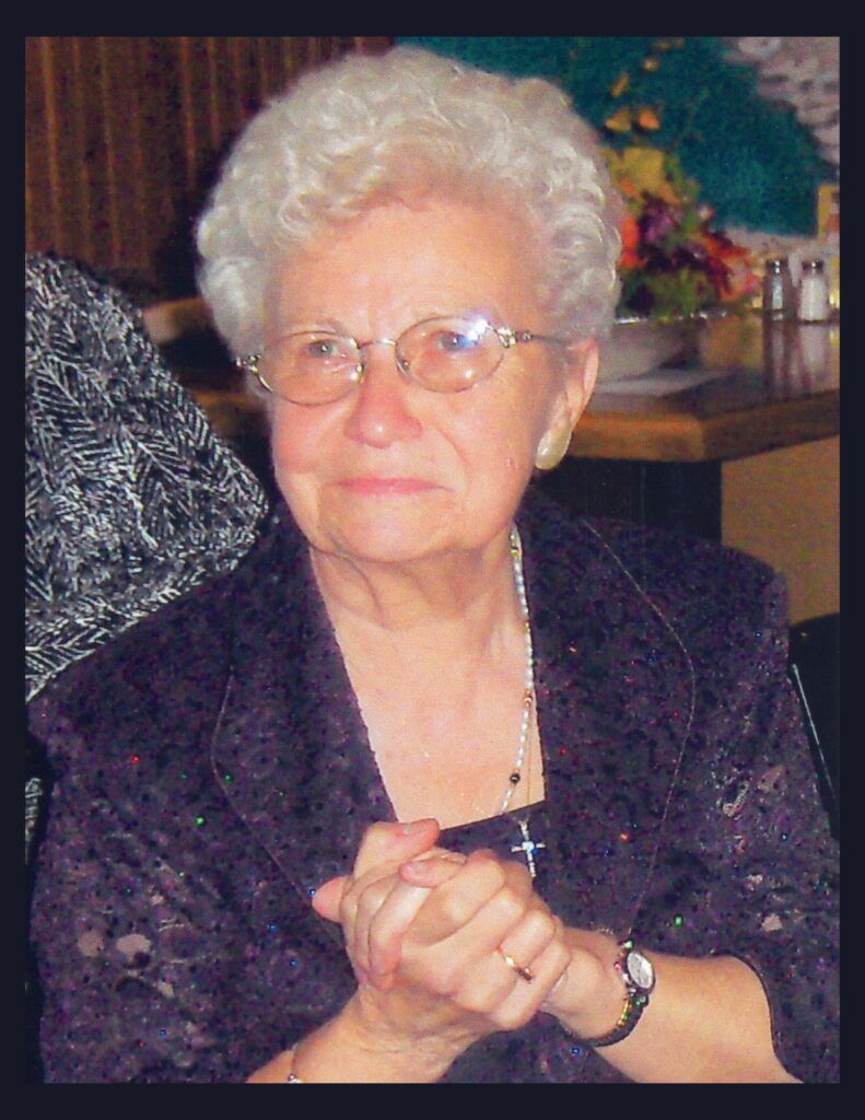 Ann Fezuk Profile Photo