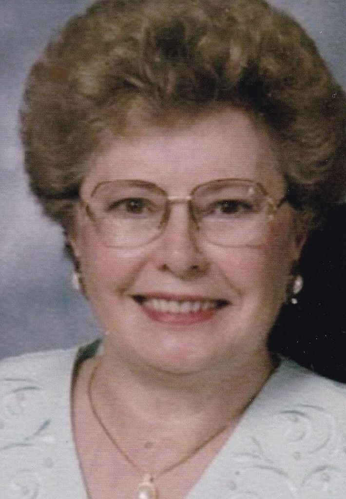 Patricia Sue "Pat" Helzer Profile Photo