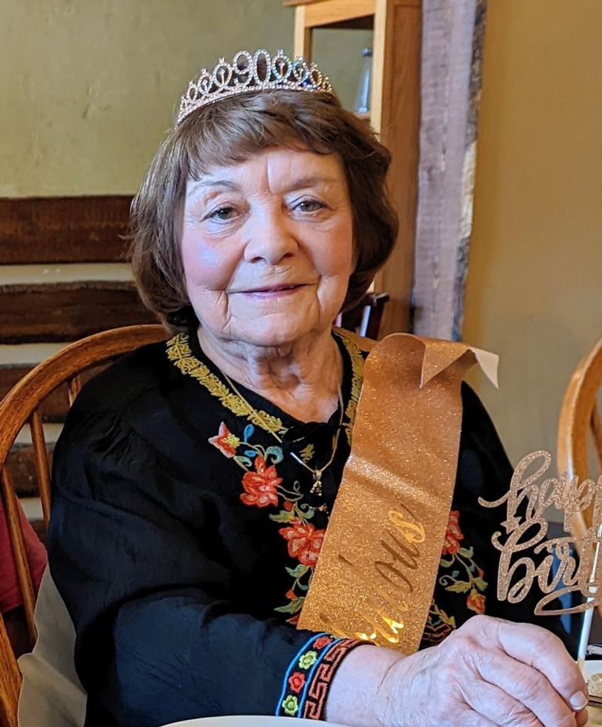 Shirley Jane Peugh Parrott