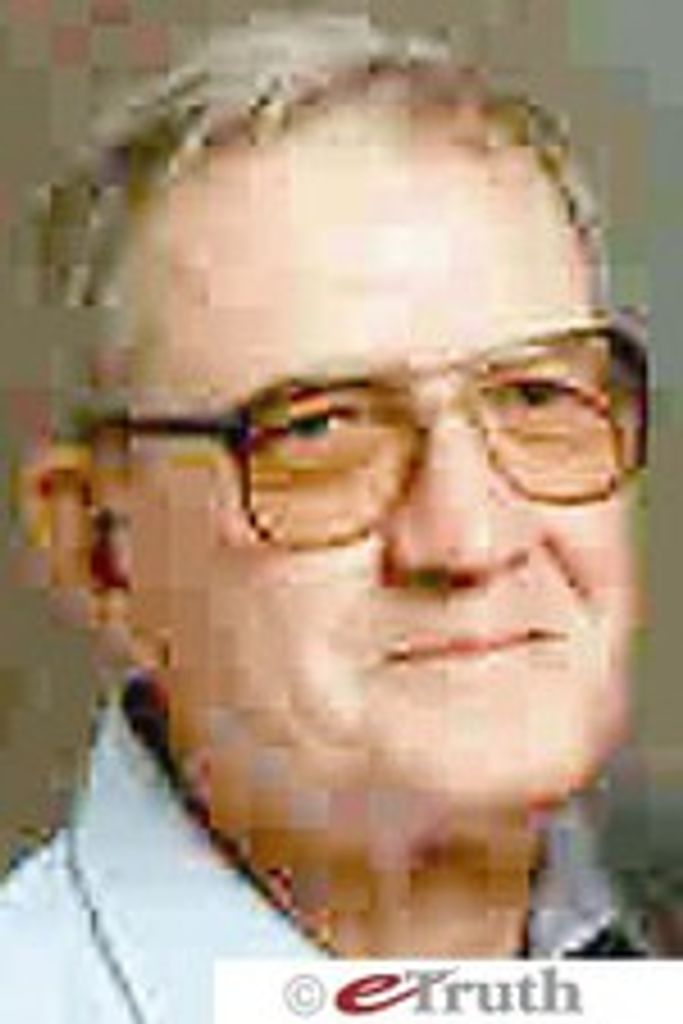 Robert V. Eairleywine