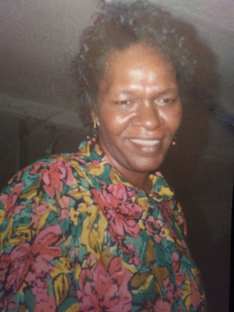 Leila (Beacham)  Baker