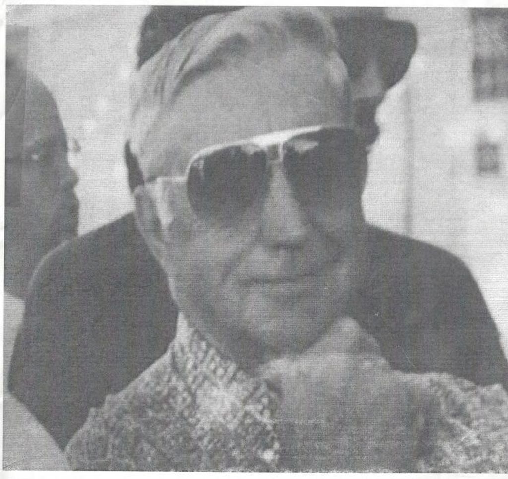 Leroy M Kronmiller
