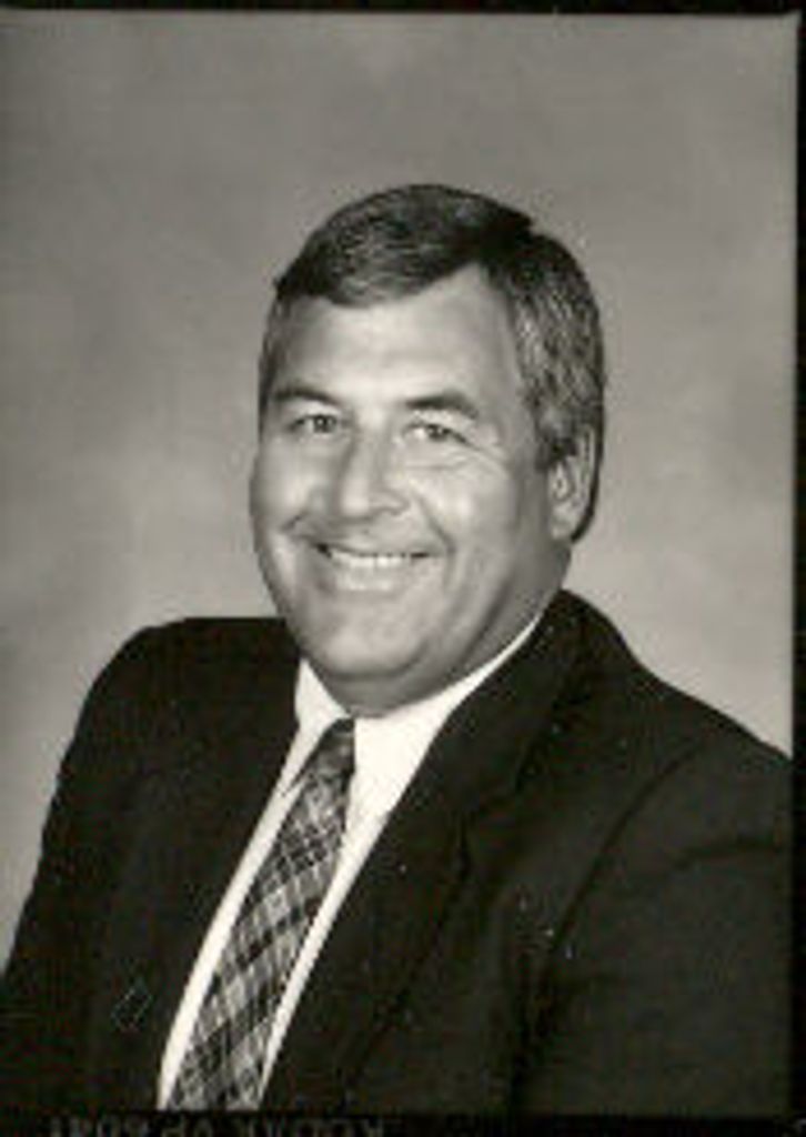 Robert L. Howell Profile Photo