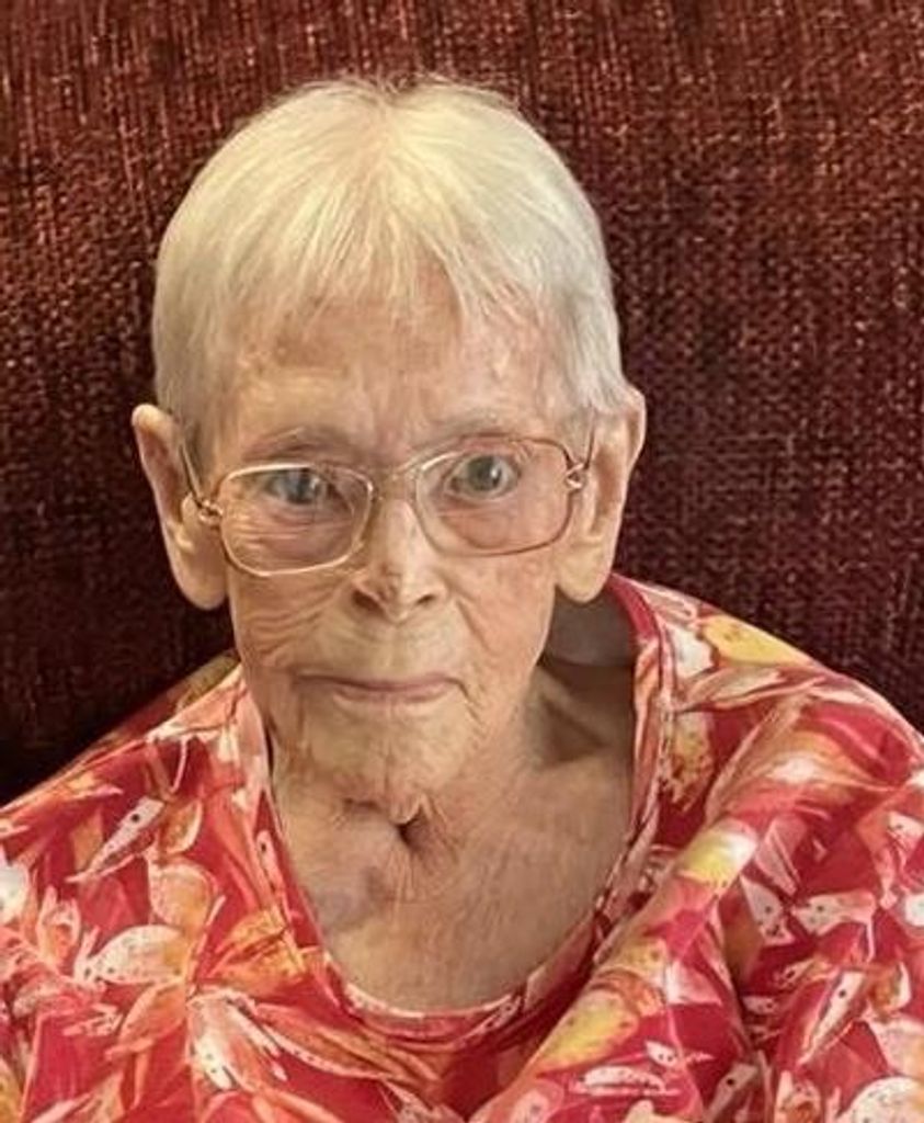 Deloris Evelyn Tesmer Profile Photo