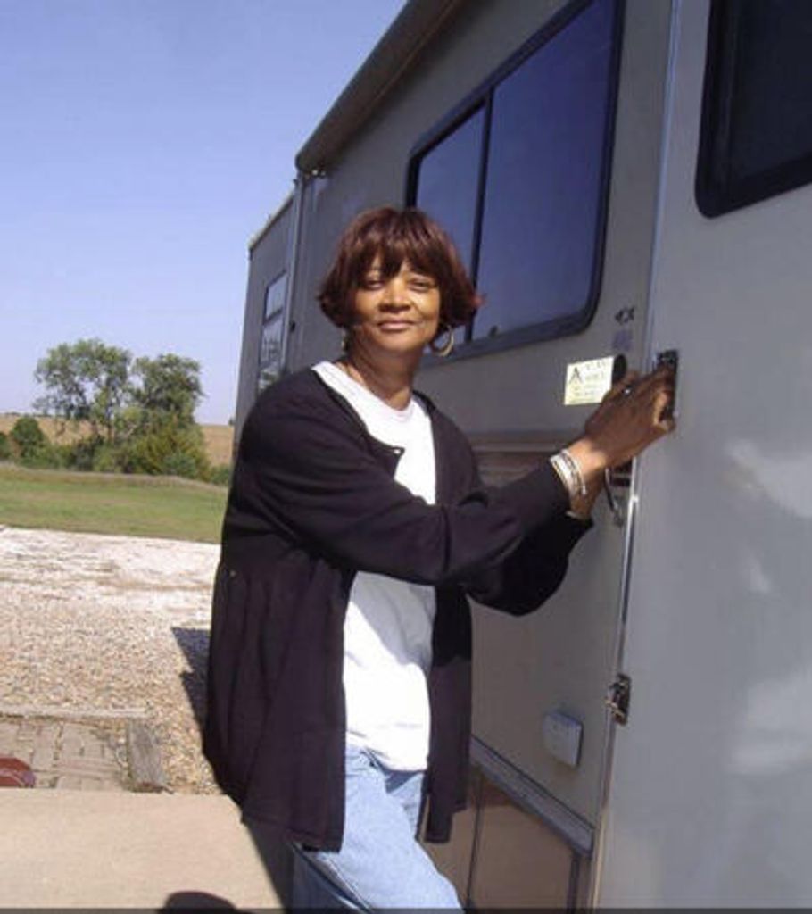 Joanne Thornton Profile Photo