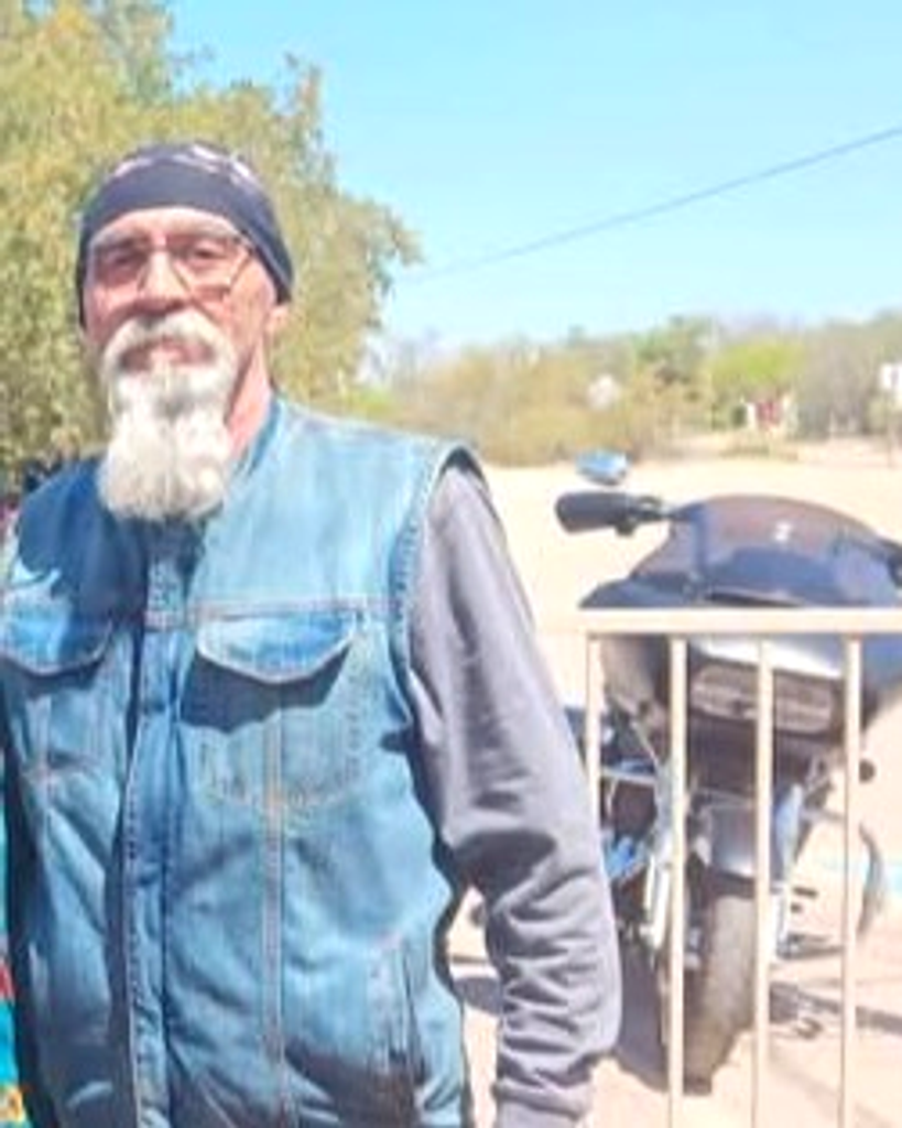 Brigido "JR" Lara, Jr. Profile Photo