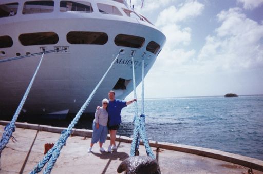 Carolyn J. (Bergstrom)  Bohl photo gallery thumbnail 34 of 133