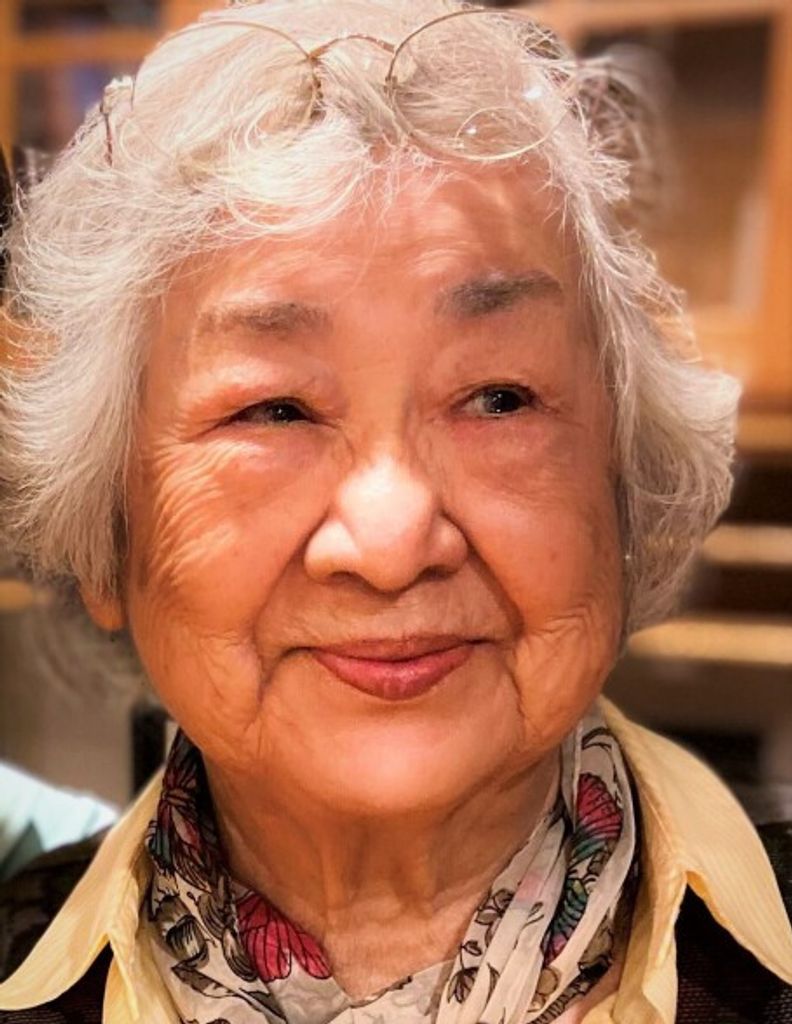 Toshiko "Tosh" Velharticky