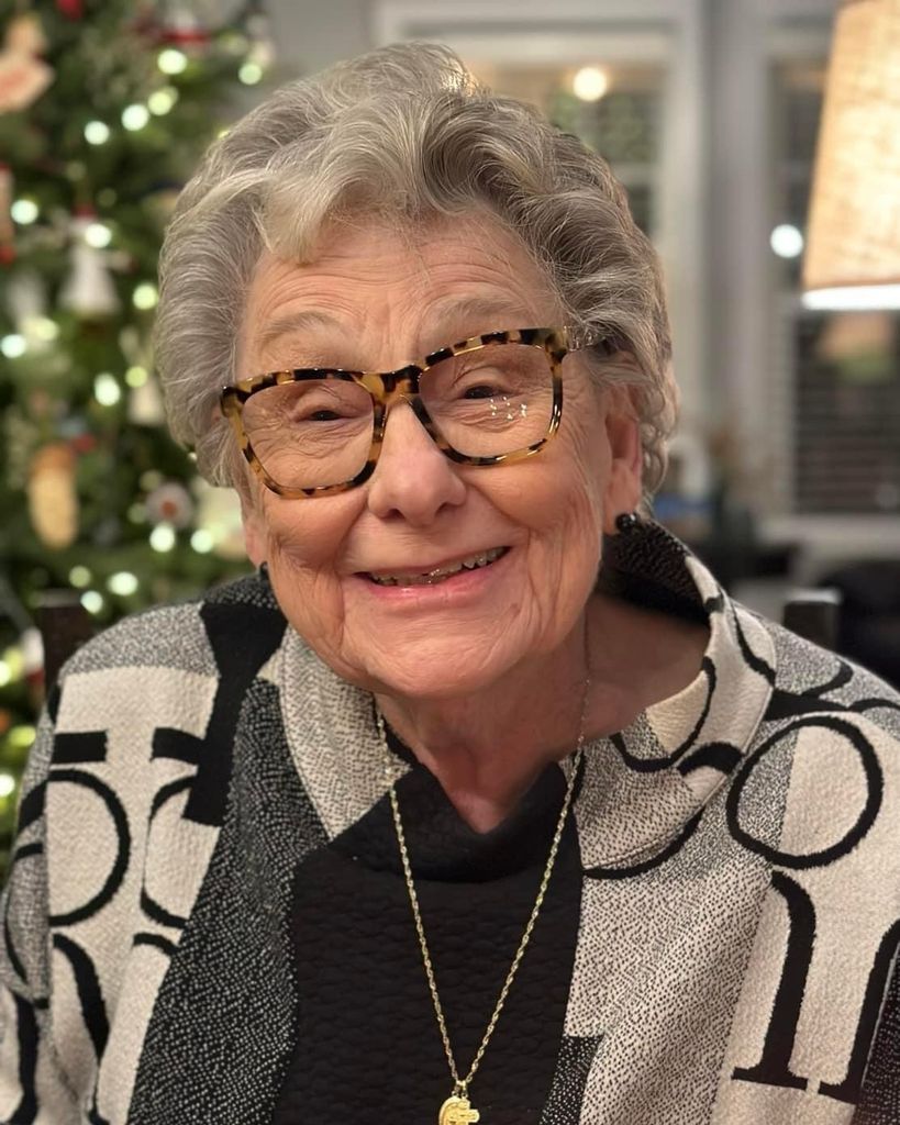 Mary Cecil McKee Mallett Profile Photo