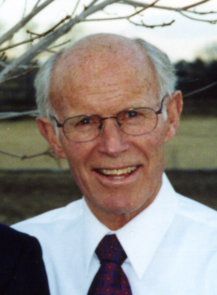 Leonard B. Hennis Profile Photo