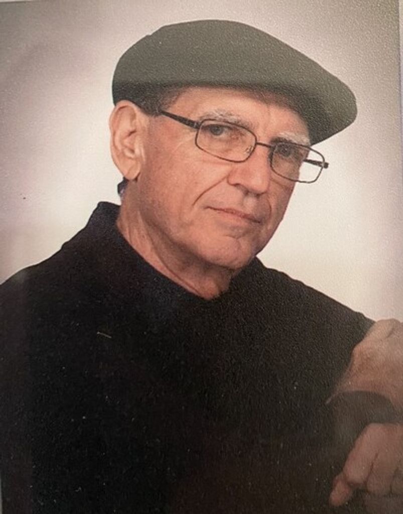 Michael Elliott Profile Photo
