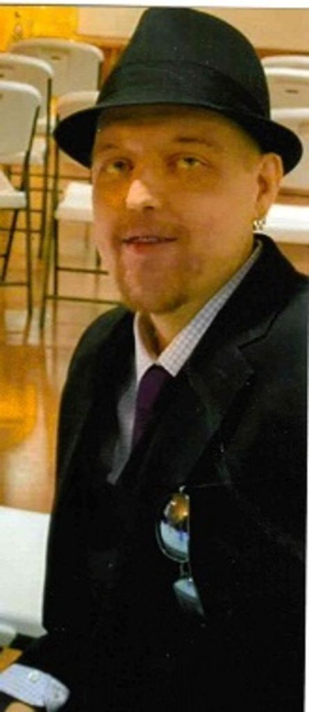 Livingston- Matthew Lee Hill Profile Photo