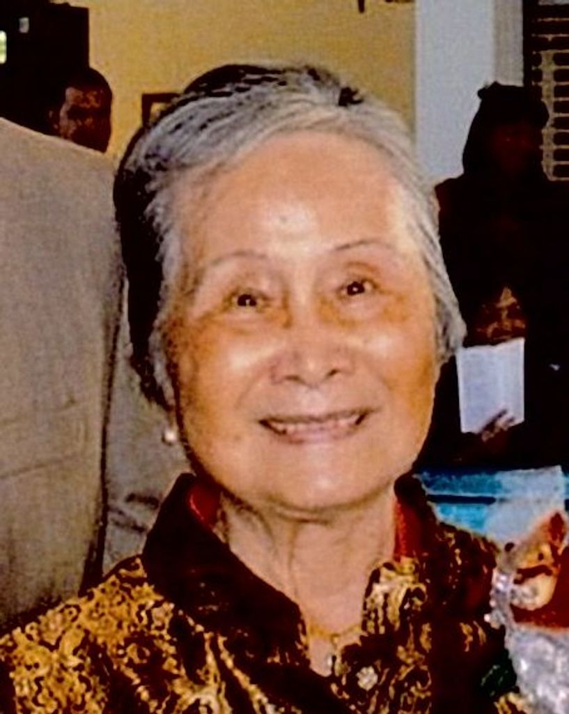 Sylvia Ling (Ho)  Fong Profile Photo