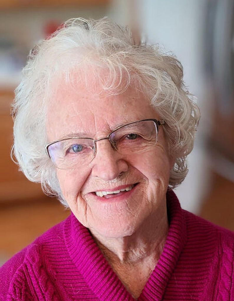 Lynda Sandquist