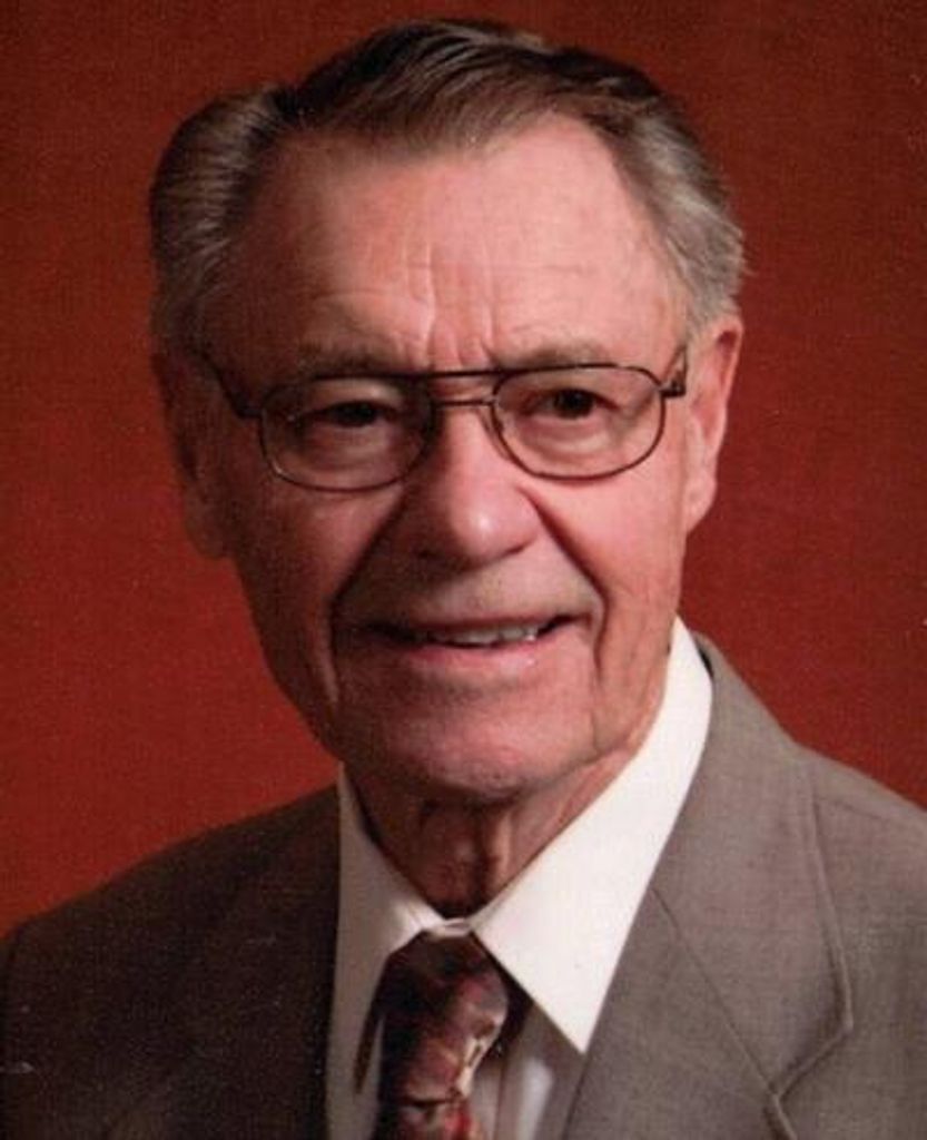 Robert Edward Bauer Profile Photo