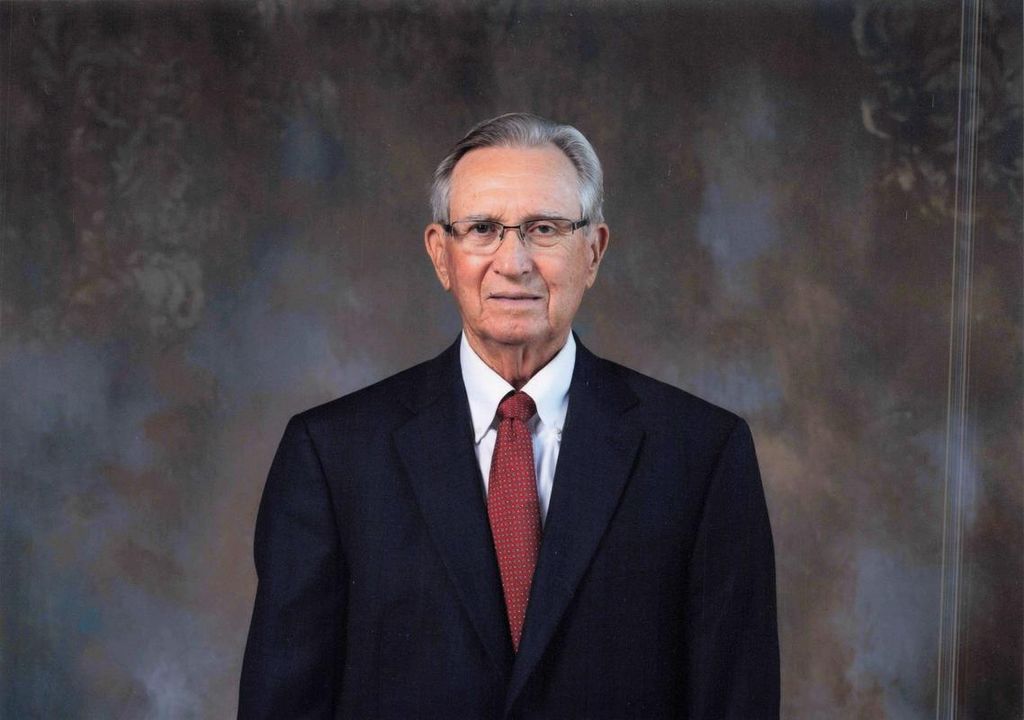 Frank Ellis Profile Photo