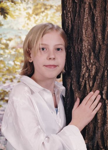Elaina Anderson photo gallery thumbnail 67 of 70