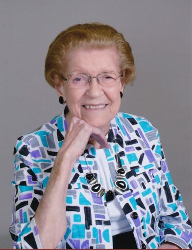 Margaret Murphy photo gallery thumbnail 1 of 58