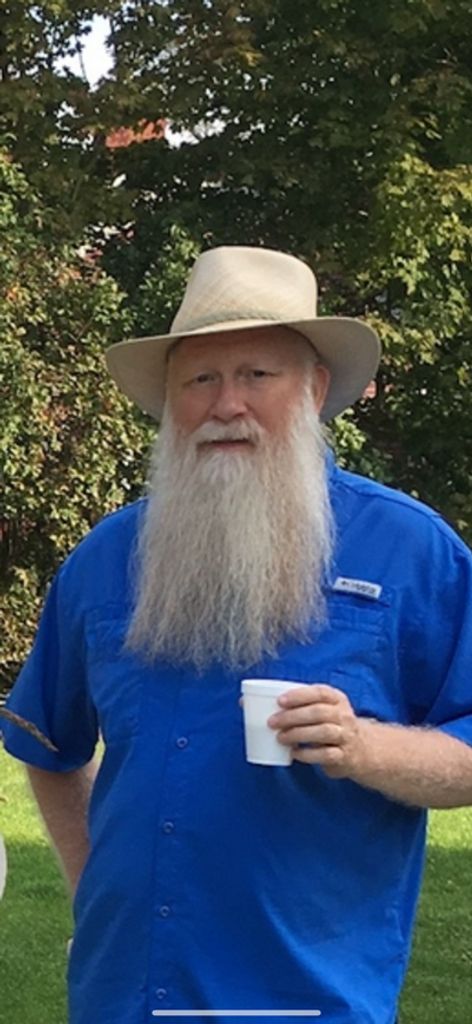 Russell Reid Sanders Profile Photo