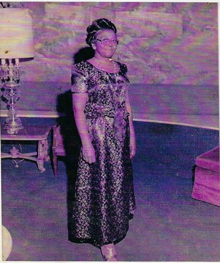 Vivian Christine Johnson Profile Photo