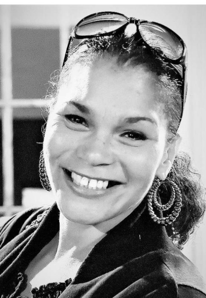 Michelle Dana Mcdew