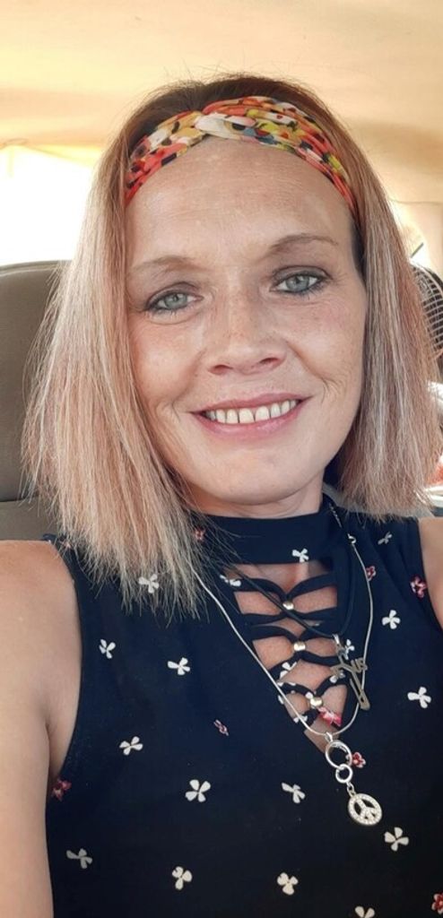 Sharron Nicole "Nikki" Gibson Profile Photo
