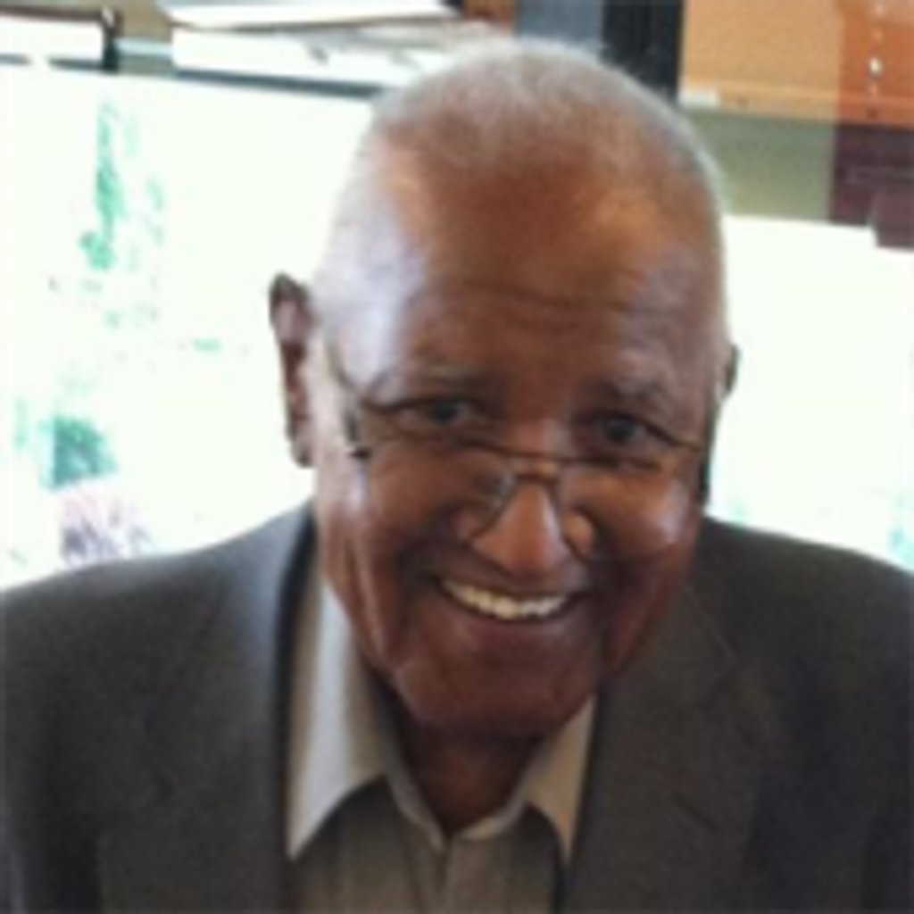 Ivan  Robert Reynolds