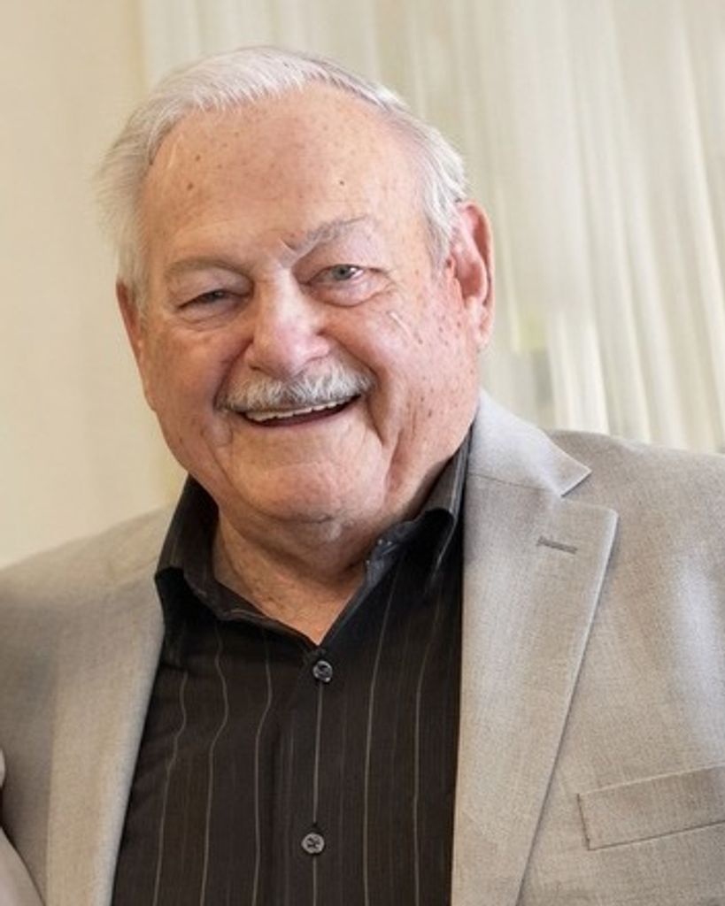 Oswald "Ozzie" Sauer